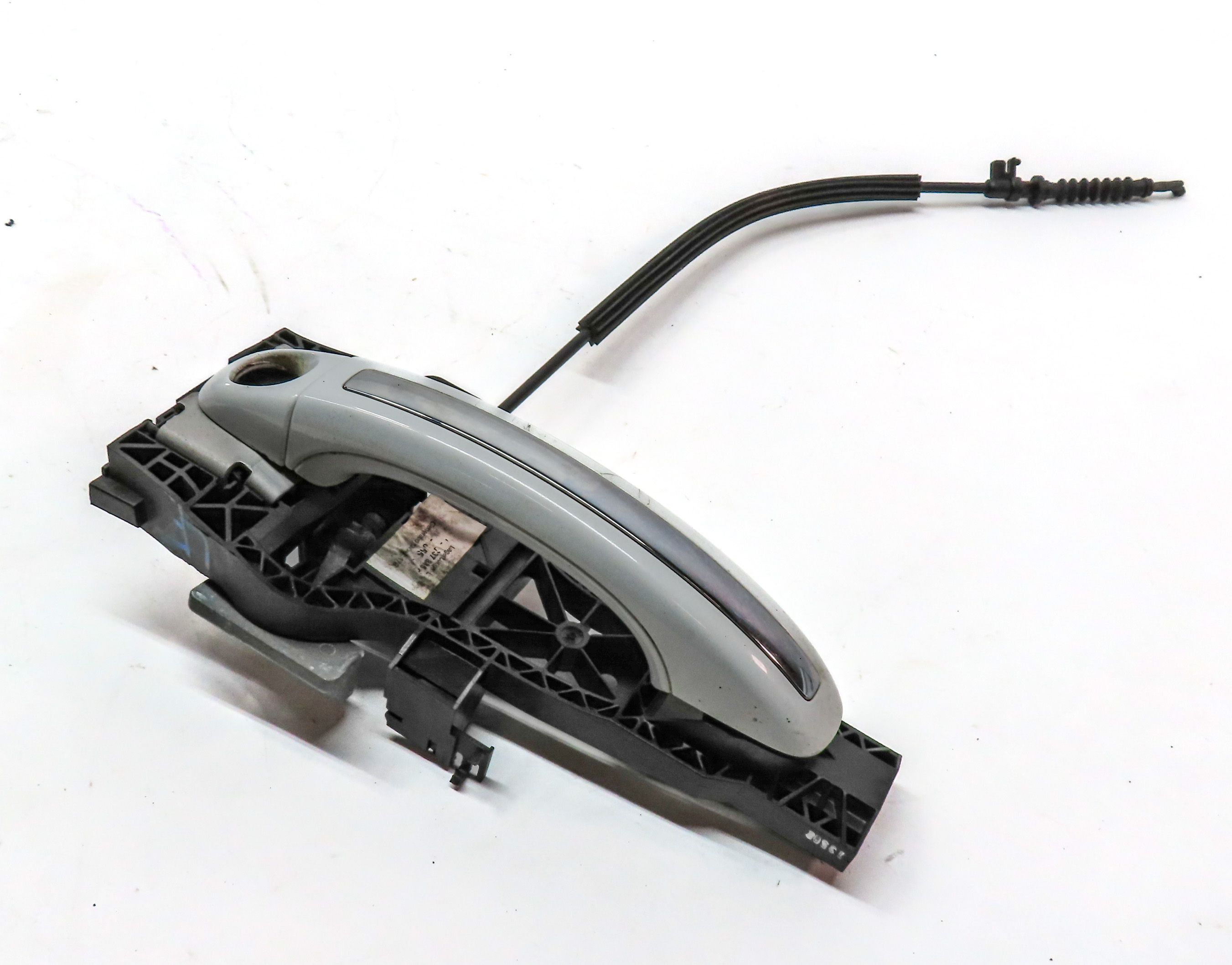 2007-2015 AUDI Q7 (4L) FRONT LEFT DRIVER KEYLESS ENTRY DOOR HANDLE (White) — exact item pictured